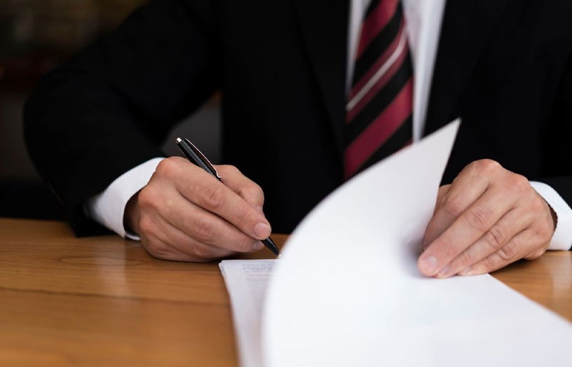 How to Draft a Legally Binding Contract: A Step-by-Step Guide