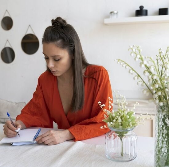 How to Start a Journaling Practice for Personal Growth